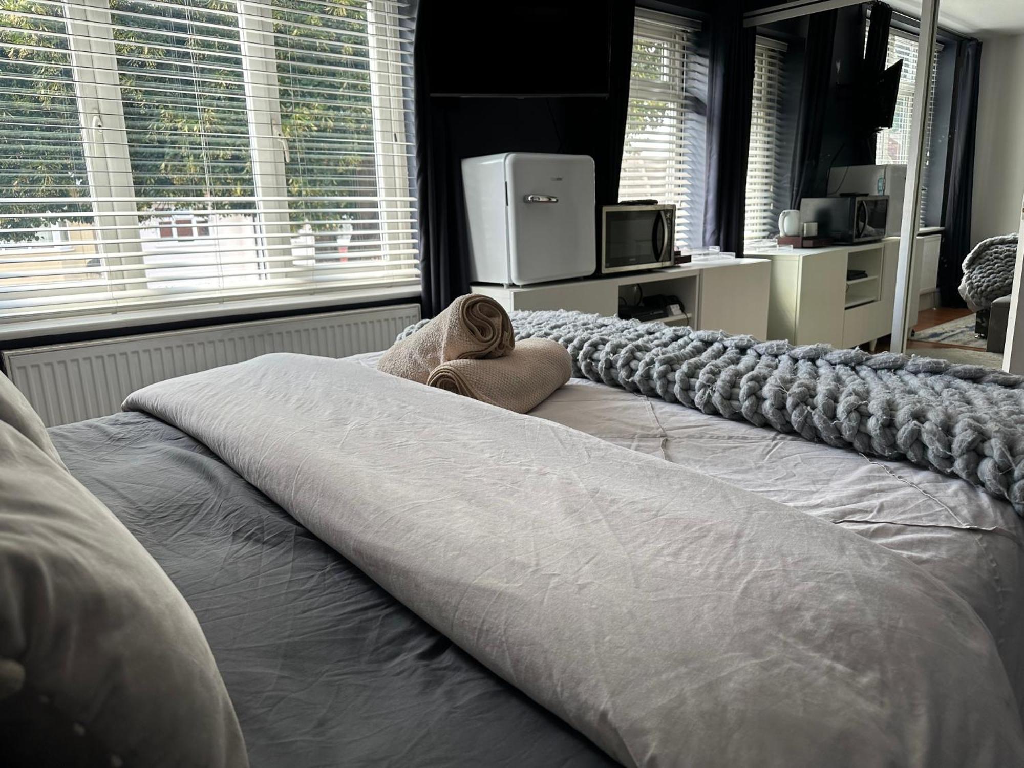 Lux Akinle Residence ノッティンガム エクステリア 写真