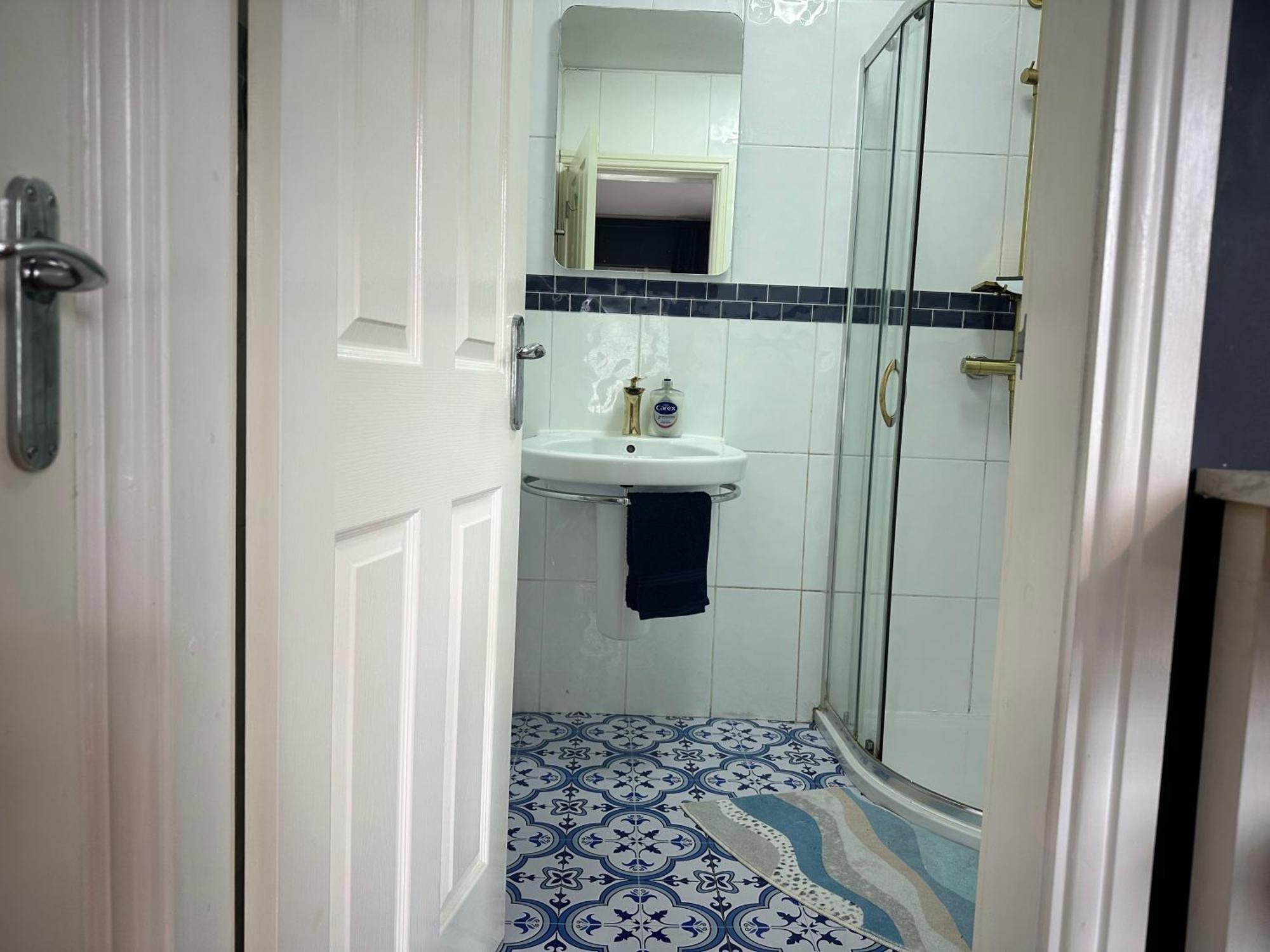 Lux Akinle Residence ノッティンガム エクステリア 写真